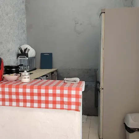 Con Patio Hébergement de vacances